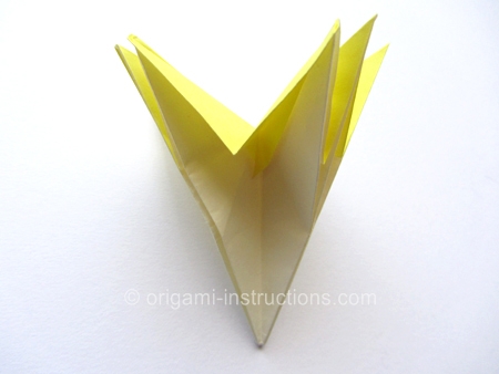 origami-8-petal-flower-step-14