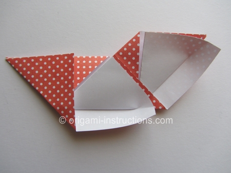 origami-modular-holiday-wreath-step-9